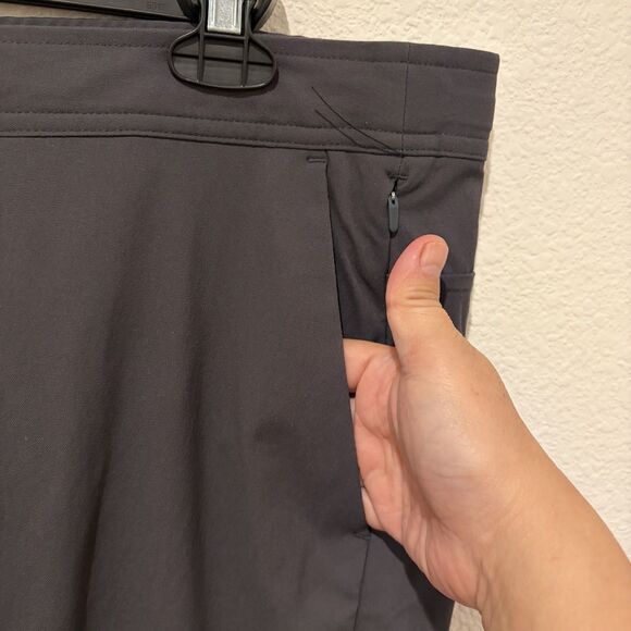 NWOT Rhone Men’s Boathouse Cargo Pants Grey MSRP $138 Elastic Waist Size Large - Picture 11 of 11